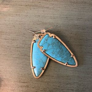 Rare Kendra Scott Skylar Arrowhead earrings